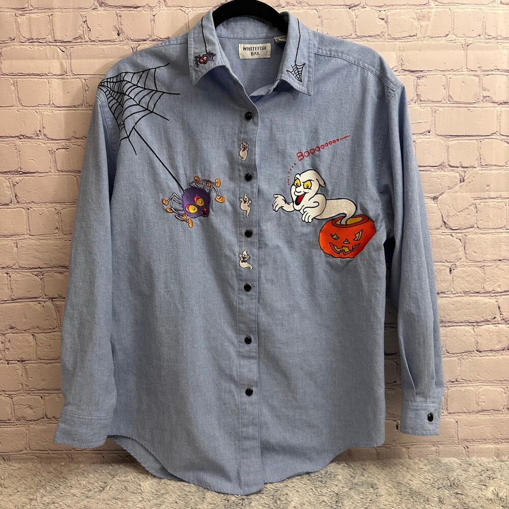 White Fish Bay Vintage Embroidered Halloween Button Down Women's Small